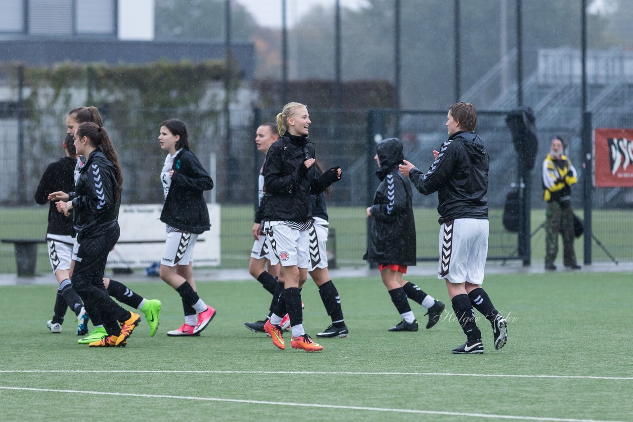 Bild 110 - B-Juniorinnen FC St.Pauli . Braedstrup IF : Ergebnis: 4:1